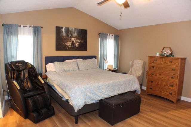 601 N 6th St Circle, Princeton, IA 52768