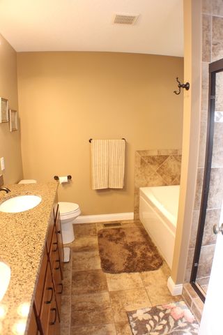 601 N 6th St Circle, Princeton, IA 52768