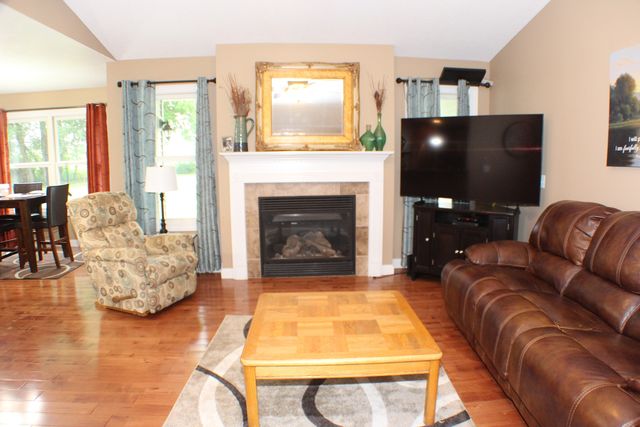 601 N 6th St Circle, Princeton, IA 52768