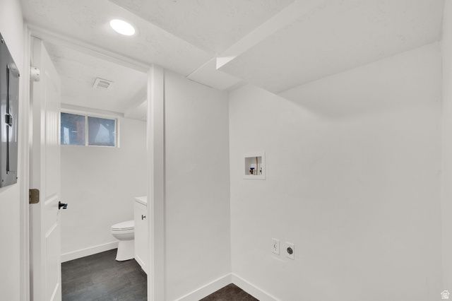 521 E 8045 S, Sandy, UT 84070
