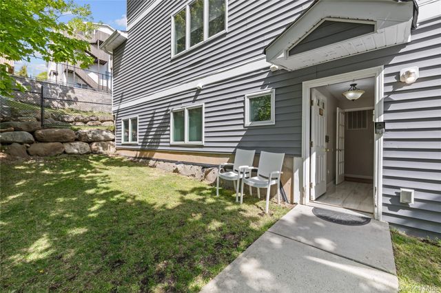 135 Route 306 111, Monsey, NY 10952