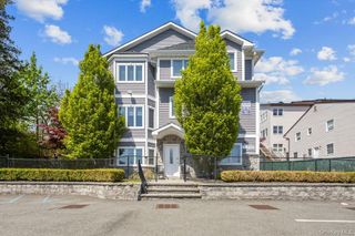 135 Route 306 111, Monsey, NY 10952