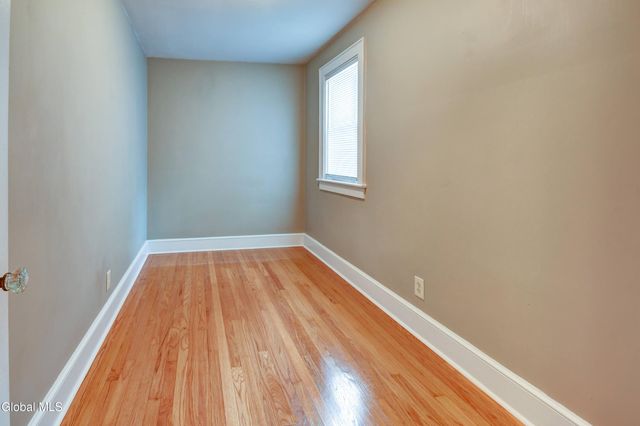 110 E Montgomery Street, Johnstown, NY 12095