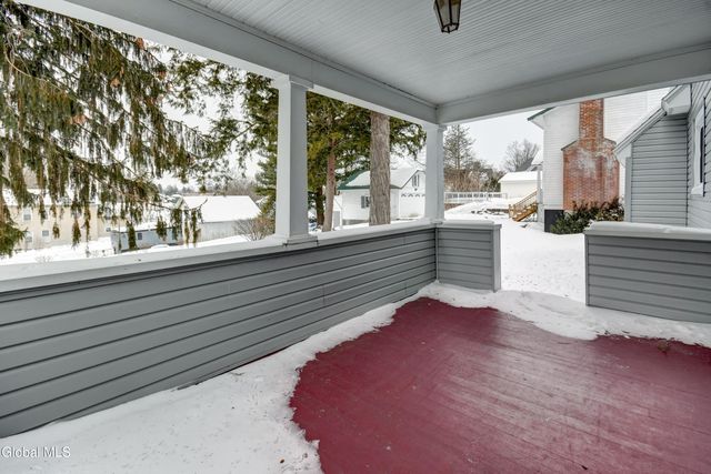 110 E Montgomery Street, Johnstown, NY 12095