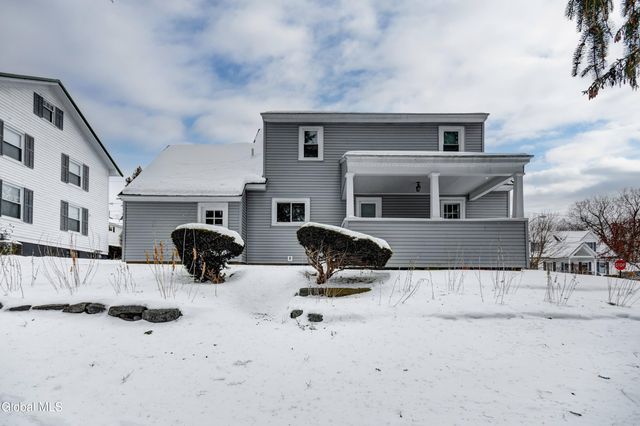 110 E Montgomery Street, Johnstown, NY 12095