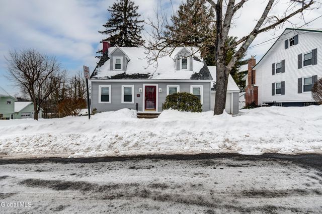 110 E Montgomery Street, Johnstown, NY 12095