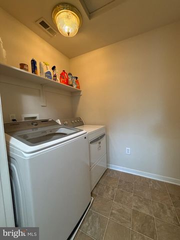 10821 SAMANTHA PL, Fredericksburg, VA 22408
