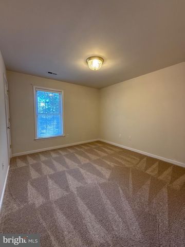 10821 SAMANTHA PL, Fredericksburg, VA 22408