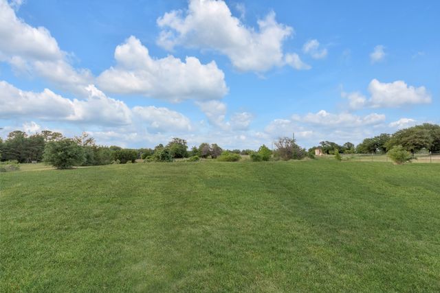 2000 Sweet Springs Road, Weatherford, TX 76088
