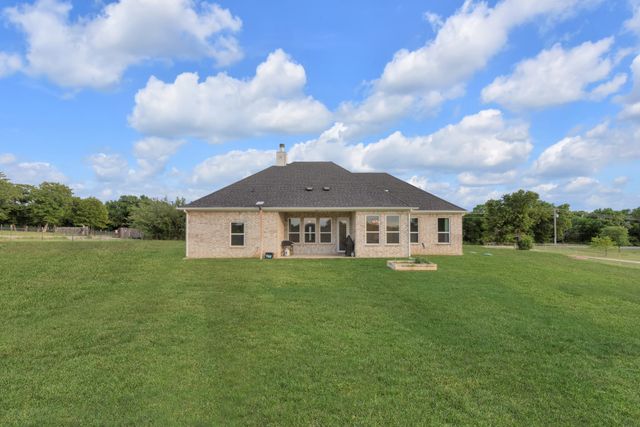 2000 Sweet Springs Road, Weatherford, TX 76088
