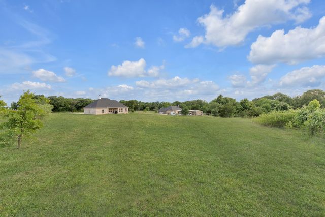 2000 Sweet Springs Road, Weatherford, TX 76088
