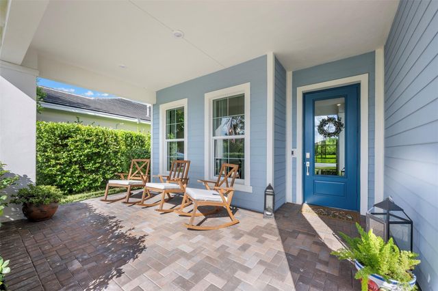 1018 Sweetgrass Street, Loxahatchee, FL 33470