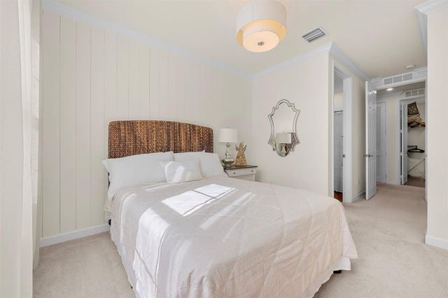 1018 Sweetgrass Street, Loxahatchee, FL 33470