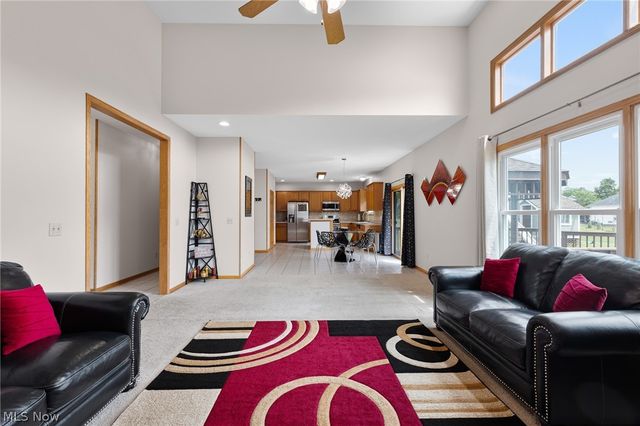 13435 Glenbrook Drive, Strongsville, OH 44136