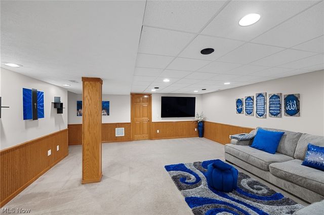 13435 Glenbrook Drive, Strongsville, OH 44136