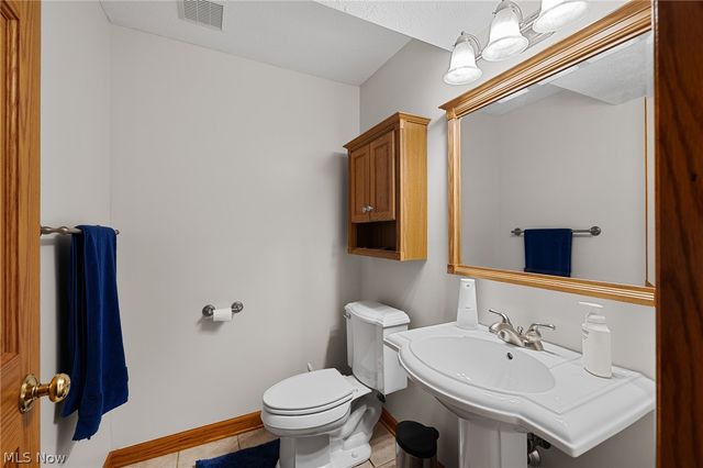 13435 Glenbrook Drive, Strongsville, OH 44136