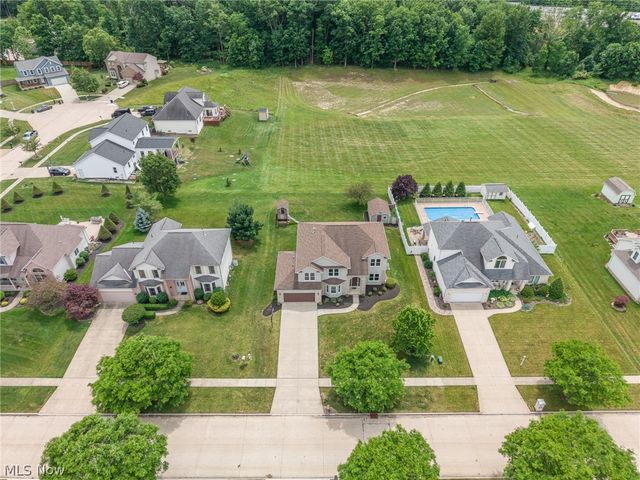 13435 Glenbrook Drive, Strongsville, OH 44136