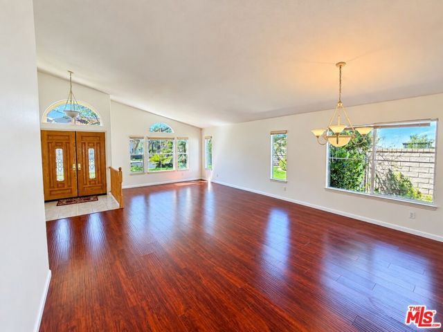 1647 Amarelle Street, Thousand Oaks, CA 91320