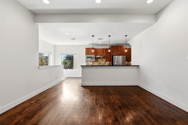 1512 Crockett Street A, Houston, TX 77007