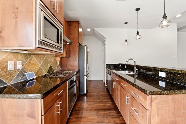 1512 Crockett Street A, Houston, TX 77007