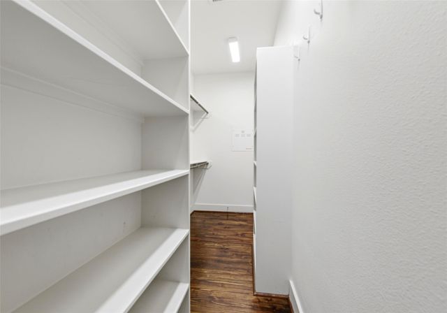 1512 Crockett Street A, Houston, TX 77007