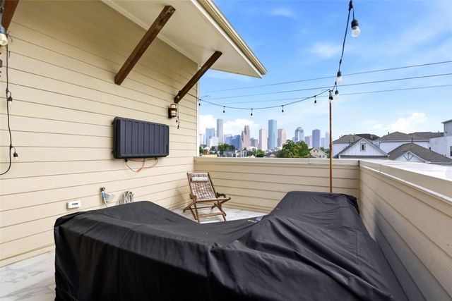 1512 Crockett Street A, Houston, TX 77007