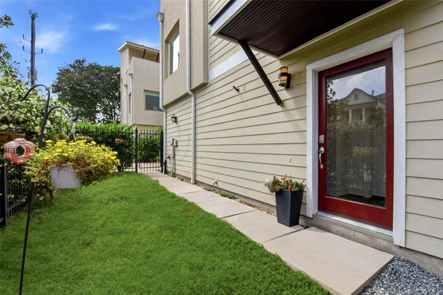1512 Crockett Street A, Houston, TX 77007