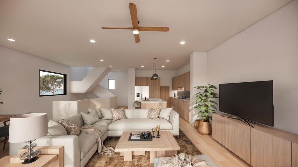 2105 Holman, Houston, TX 77004