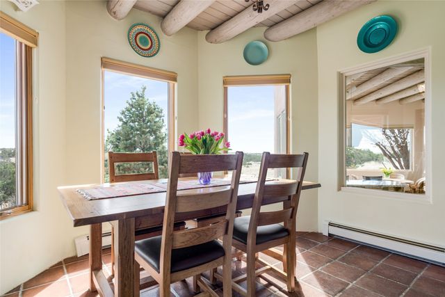 5 Cerrado Court, Santa Fe, NM 87508