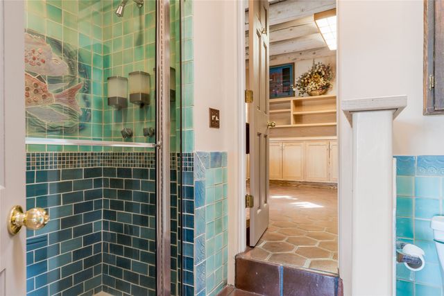 5 Cerrado Court, Santa Fe, NM 87508