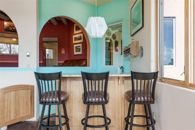 5 Cerrado Court, Santa Fe, NM 87508