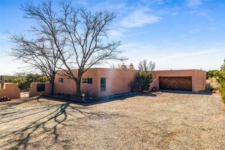 5 Cerrado Court, Santa Fe, NM 87508