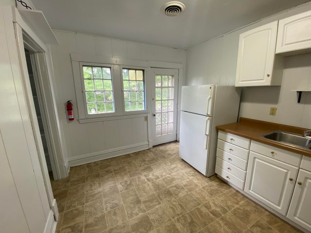 415 Davis Street, Kalamazoo, MI 49007