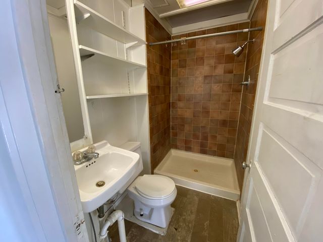 415 Davis Street, Kalamazoo, MI 49007