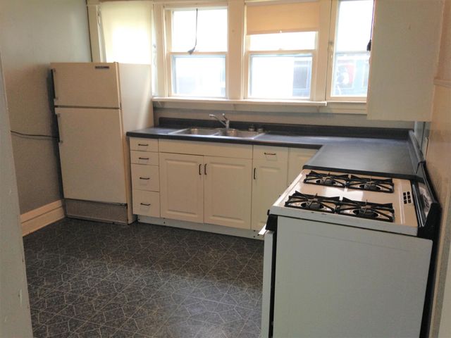 415 Davis Street, Kalamazoo, MI 49007