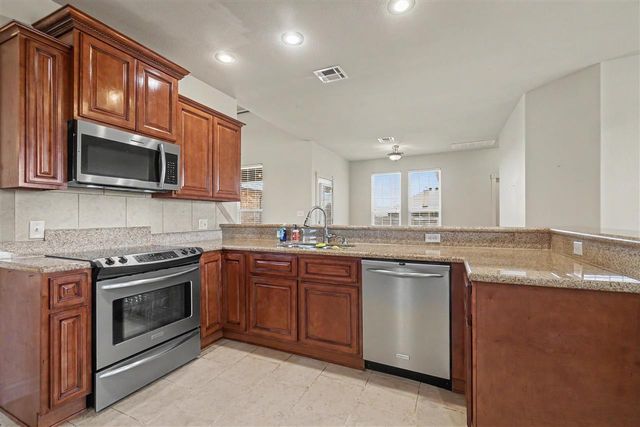 293 SW Deyo Landing Loop, Cache, OK 73527