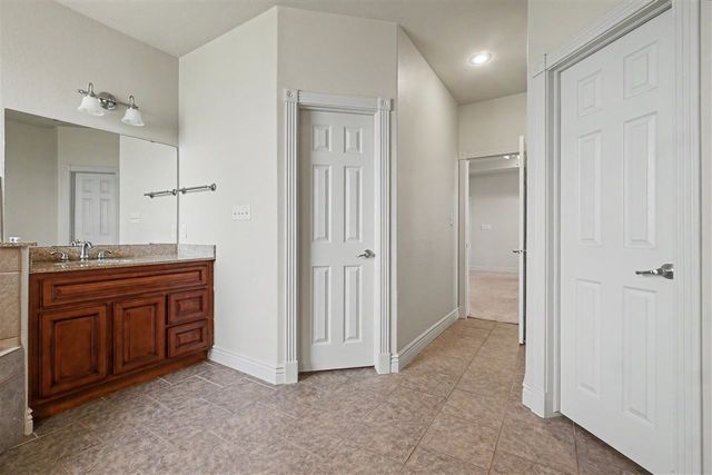 293 SW Deyo Landing Loop, Cache, OK 73527