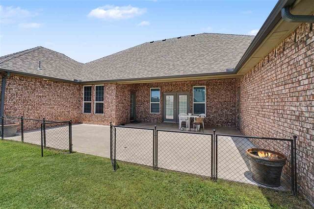 293 SW Deyo Landing Loop, Cache, OK 73527