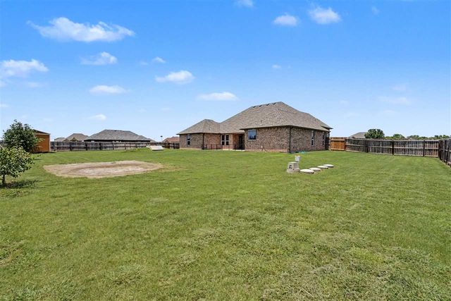 293 SW Deyo Landing Loop, Cache, OK 73527