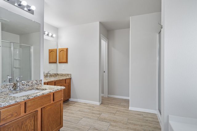141 Toma Hawk Drive, Greenville, TX 75402