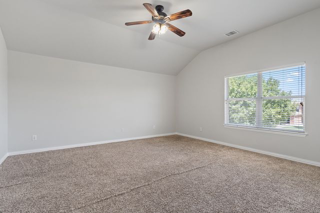 141 Toma Hawk Drive, Greenville, TX 75402