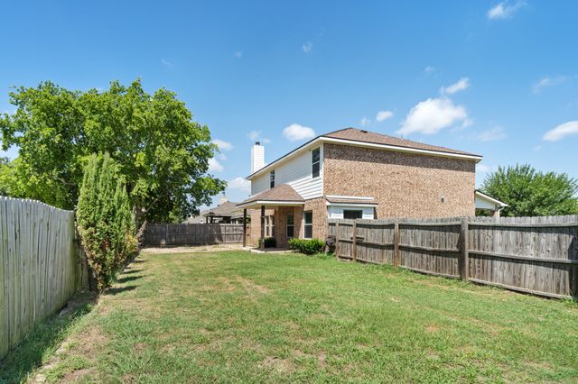 141 Toma Hawk Drive, Greenville, TX 75402