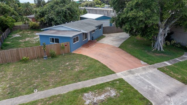 1446 W DREW Street, Lantana, FL 33462