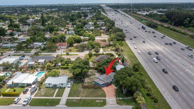 1446 W DREW Street, Lantana, FL 33462