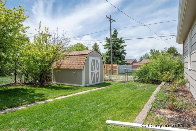 5028 GREYBULL AVE, Cheyenne, WY 82009
