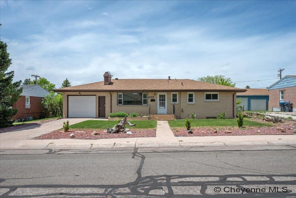 5028 GREYBULL AVE, Cheyenne, WY 82009