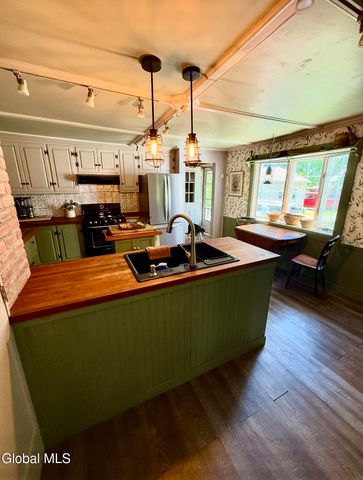 8384 New York 22, Granville, NY 12832