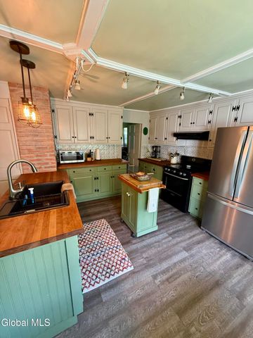 8384 New York 22, Granville, NY 12832