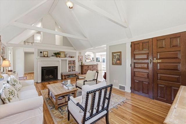 32 Branch St, Scituate, MA 02066