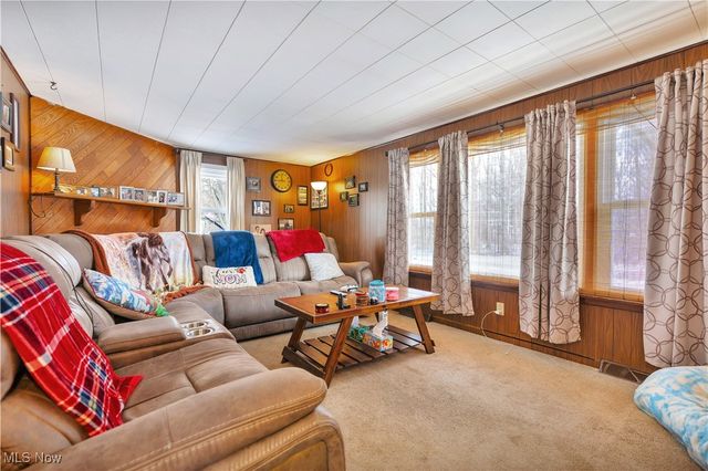 11335 Meadowbrook Avenue, Alliance, OH 44601